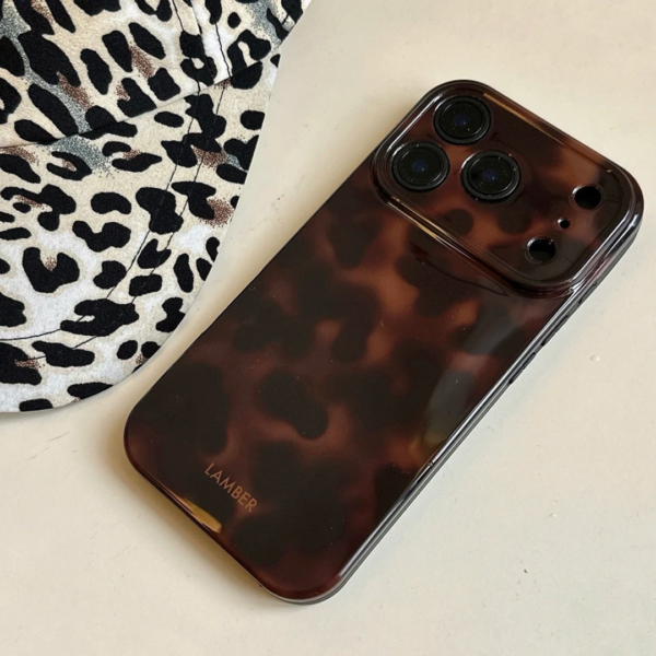 leopard iphone 15 case