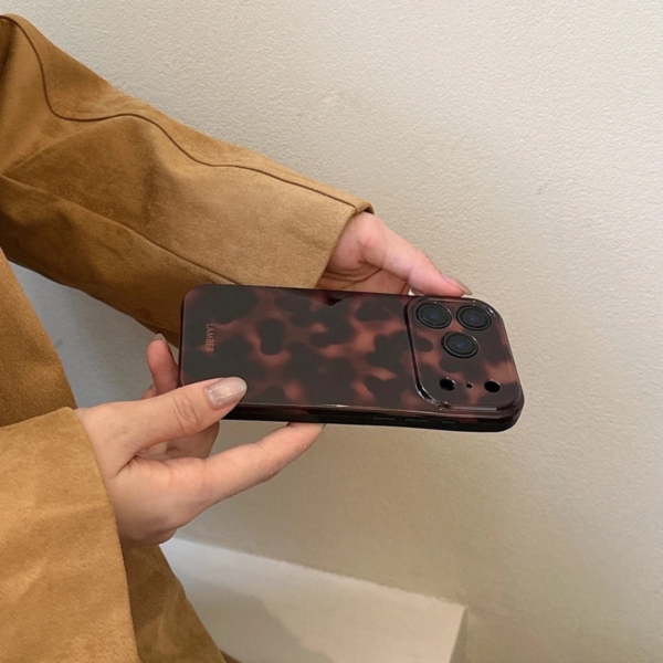 leopard iphone 17 case